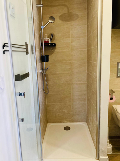 Bathroom 2, Appart'Hotel au Pradet, Var