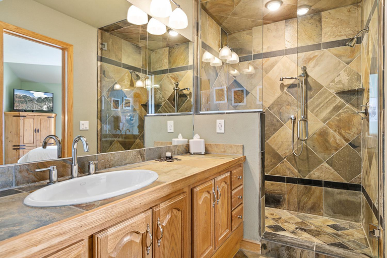 Bathroom 4, Le Chamonix B by AvantStay, San Miguel