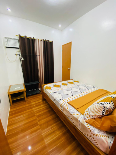 3, Lucas Transient House, Panglao