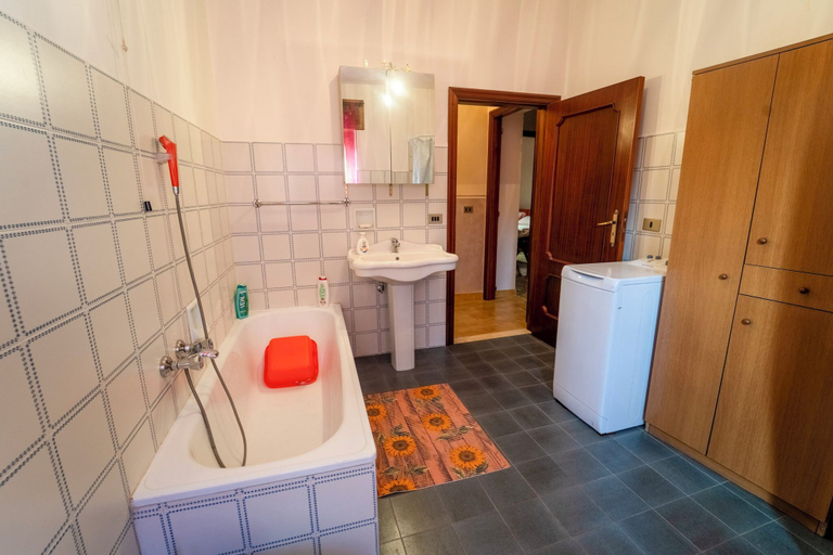 Bathroom 3, Dimora Irpina, Avellino