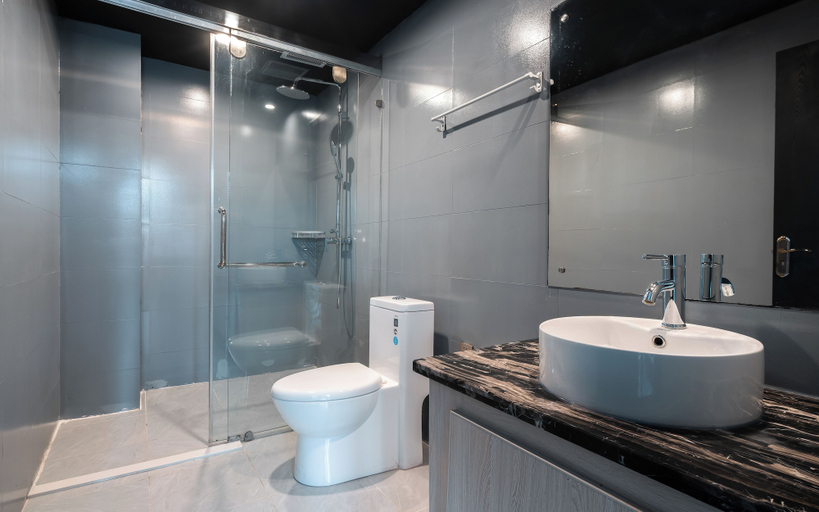 Bathroom 5, Lijing Gemmer Hotel, Lijiang