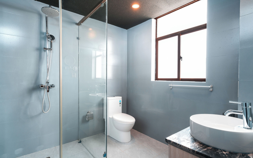 Bathroom 5, Lijing Gemmer Hotel, Lijiang