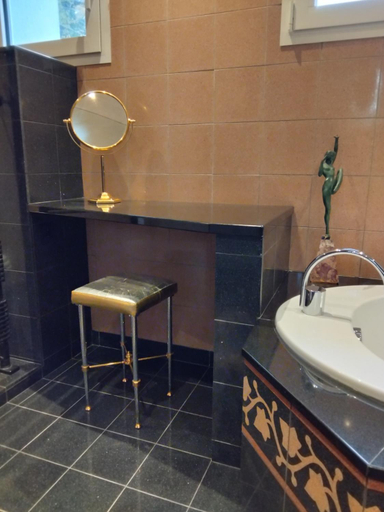 Bathroom, ImaginaSoi, Haute-Loire