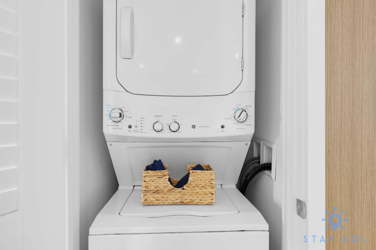 Bathroom 4, Insane Ocean View Balcony - Beachfront Condo+ Pool, Broward