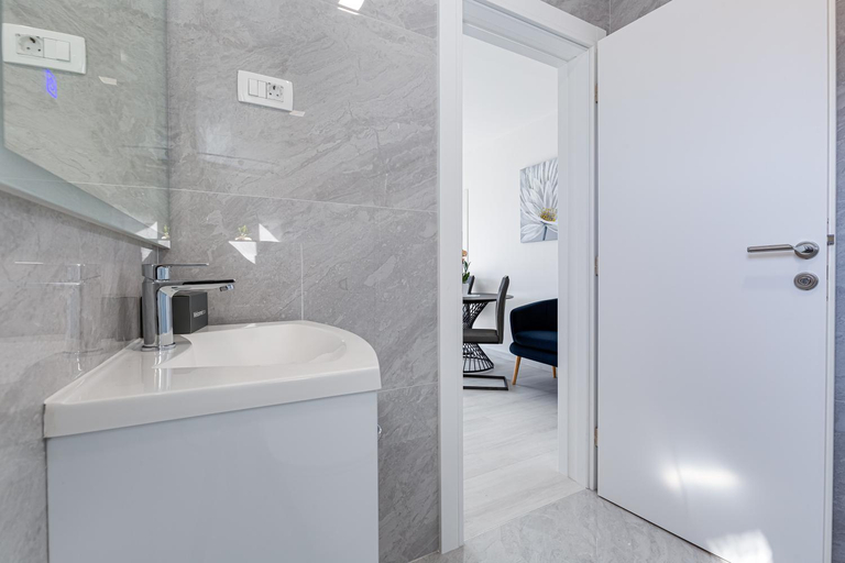 Bathroom 3, Apartments Penthouse Apartments Dora Kukljica, Kali
