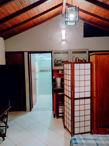 Others 4, Karaguashouse, Florianopolis