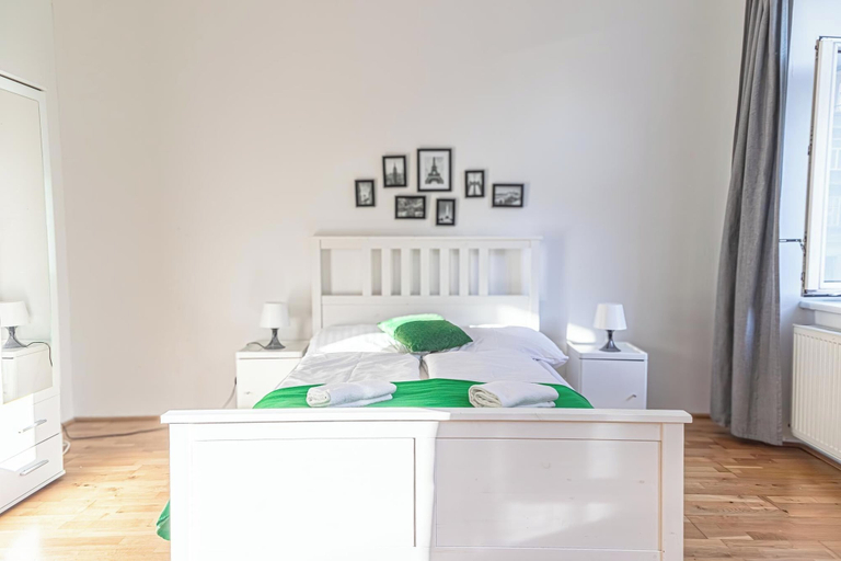 Room 2, Cozy Rooms Perfect for Extended Stays, Wien