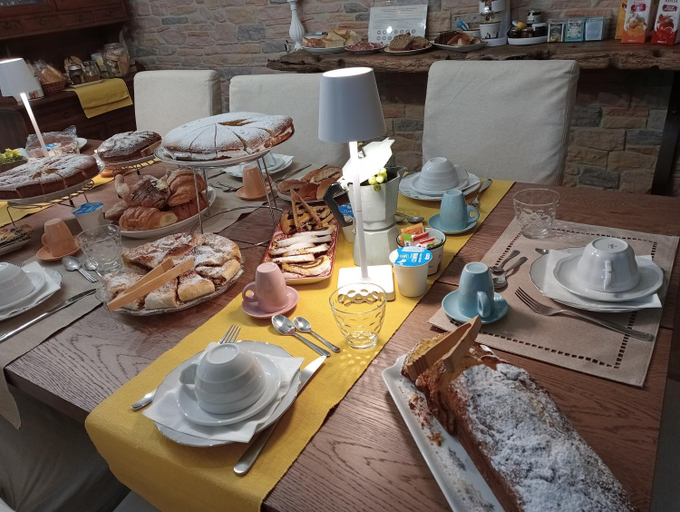 Food & Drinks 4, B&B Casa Caporali, Ancona