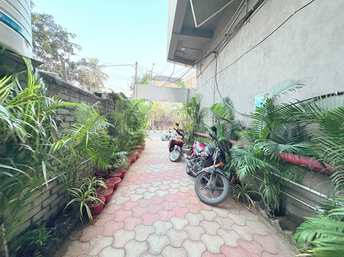 Property grounds, Hotel Bensen Puri, Puri