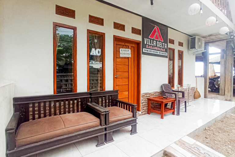 Lobby 5, RedDoorz @ Pantai Karangpapak, Garut