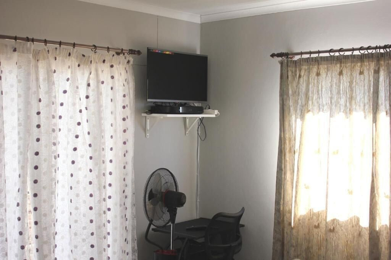 Others 4, Coco Palm B&B, Windhoek West