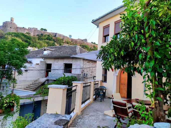 Others 4, GEORGE's VILLA, Gjirokastrës