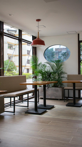 Others 3, Hotel Pass, Laureles Medellin, Medellín