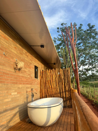 Bathroom 3, Sertao do Luar, Coronel José Dias