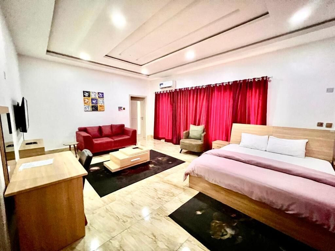 Room 4, O2 Contiential Suites, Bwari