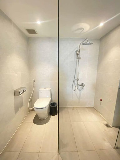 Bathroom 5, A25 Hotel - 35 Mac Thi Buoi, District 1