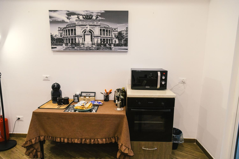 Others 4, Galka Rooms, Palermo