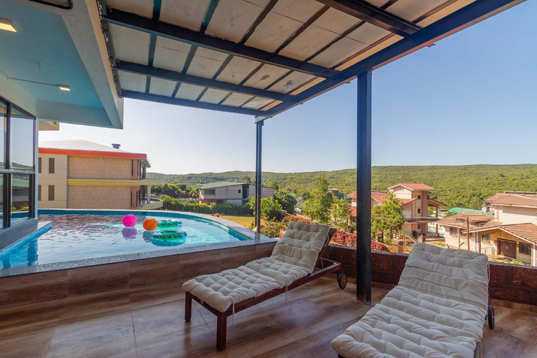 Sport & Beauty 2, Serenity Hills by StayVista - 6BHK Villa with Viewing Deck & EV Station, Satara