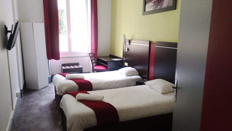 Bedroom 4, Enzo Hotels Contrexeville, Vosges