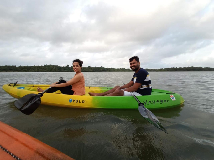 5, Hangout, Udupi