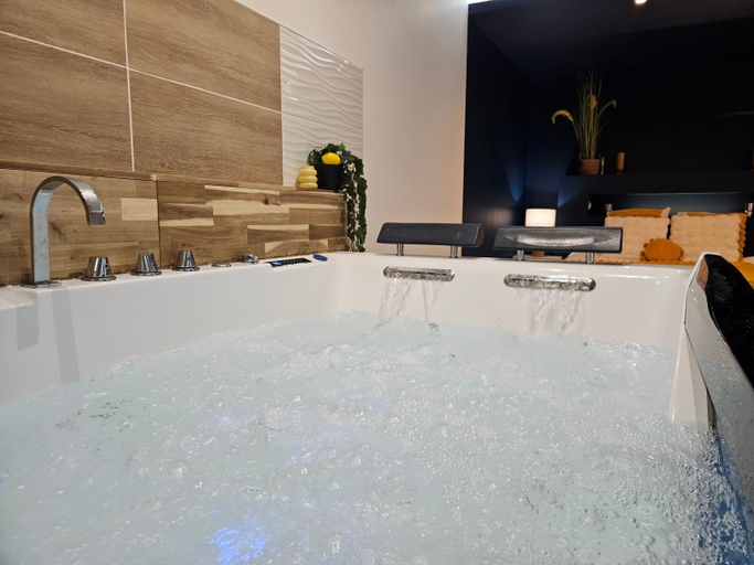 Sport & Beauty 4, Escale dans un Cocon Spa Privatif & Design, petit dejeuner compris, Nord