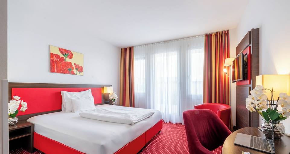 Bedroom 4, PLAZA INN Amedia Wien, Wien