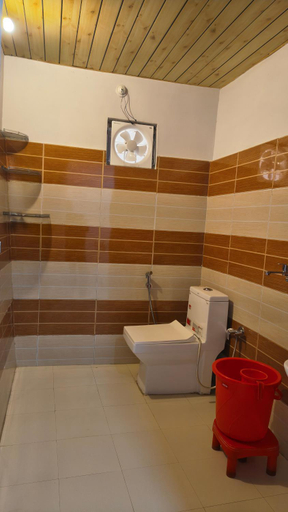 Bathroom 4, NEERANGANA RETREAT, Dehradun