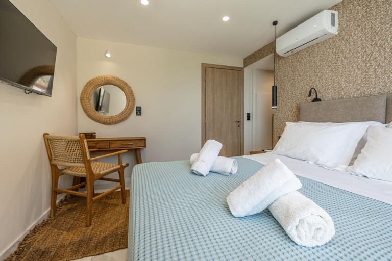 Bedroom 3, Rocca al Mare Seaside Villas, Crete