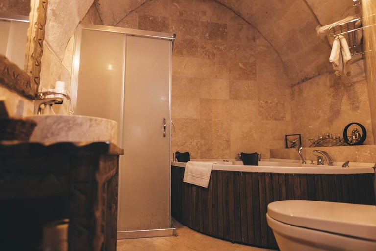 Bathroom 5, Portal Cappadocia, Ürgüp