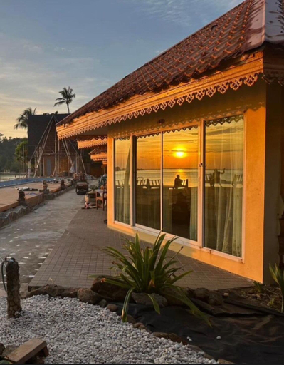 Property grounds, beachfront villa, Koh Chang