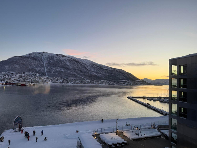 Others 5, AURORA, Tromsø