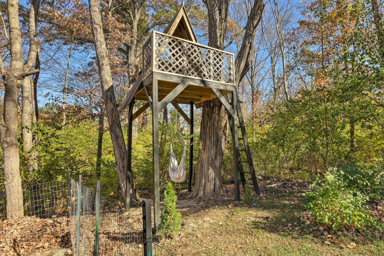 Others 5, Luxury Maineville Villa w/ Private Pool & Deck, Warren