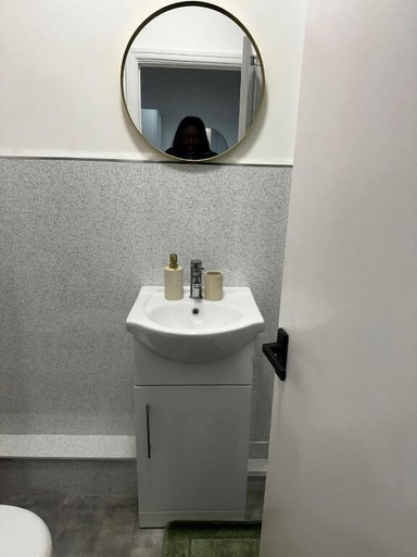 Bathroom 2, Kingfield Boutique Hotel, Sheffield