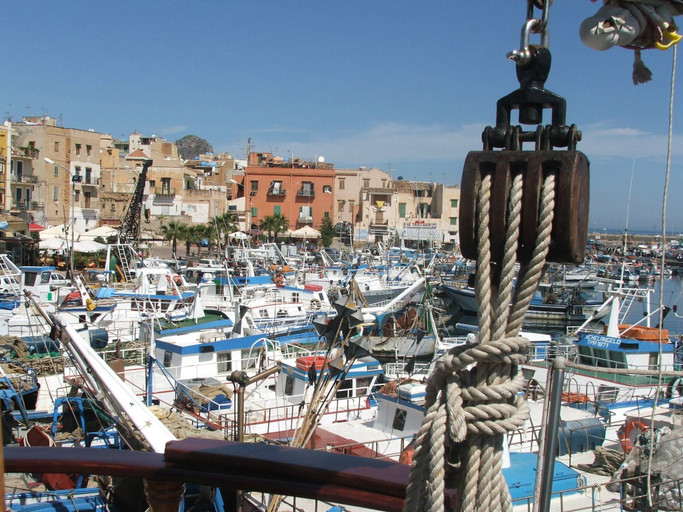 Ecotours 5, VFH Blue Breeze Holiday Home, Palermo