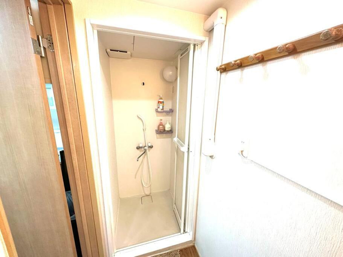 Bathroom 3, Shimanouchi Guest House, Osaka