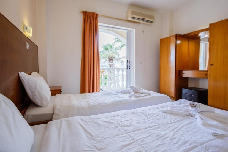 Bedroom 3, Vivian Hotel, Ionian Islands