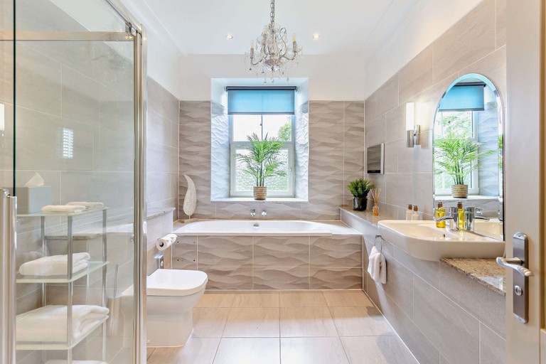 Bathroom 3, Muckrach Country House, Highland