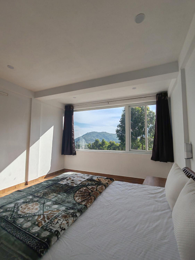 Bedroom, Moon Valley, kanthalloor, Idukki