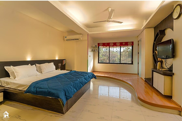 Room 5, Cherrys By Soumils Stays, Raigarh