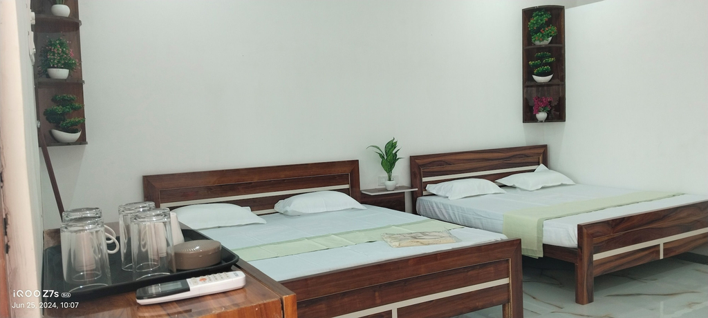 Room 2, Relax With Ramayana, Faizabad