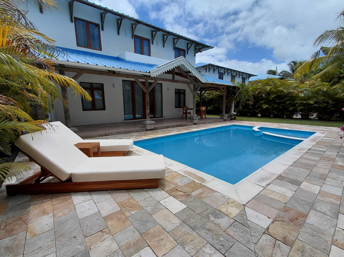 Front of property, Orchid Villas by Sea Resorts, Flacq