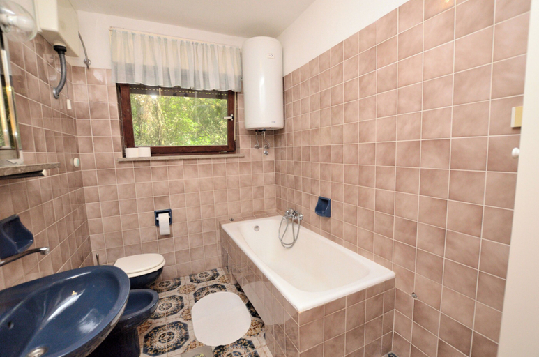 Bathroom 4, Apartment Anica, Cres