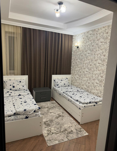 Bedroom 2, Роща 7, Bishkek