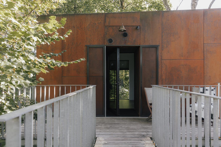Exterior view 2, Matador Lodges, Traunstein