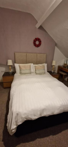 Room 5, Black Sheep Lodge, Gwynedd