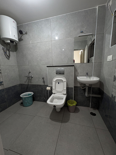Bathroom 4, BBR Holiday Home, The Nilgiris