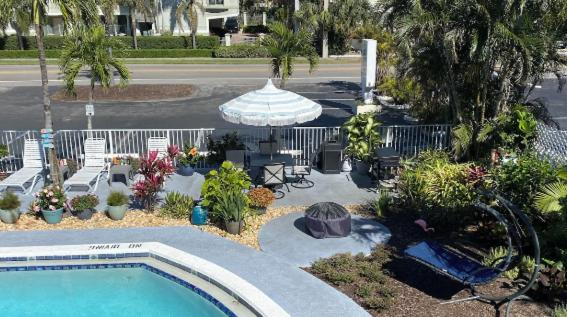 Others 1, Honu Cove, Broward