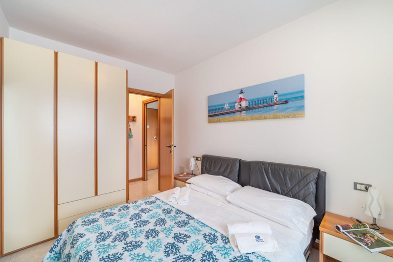 Bedroom 3, Elegant two bedroom apartment in Residenza delle Terme, Venezia