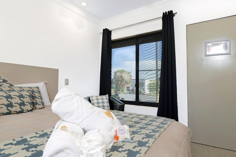 Bedroom 3, Boggabri Motel, Narrabri