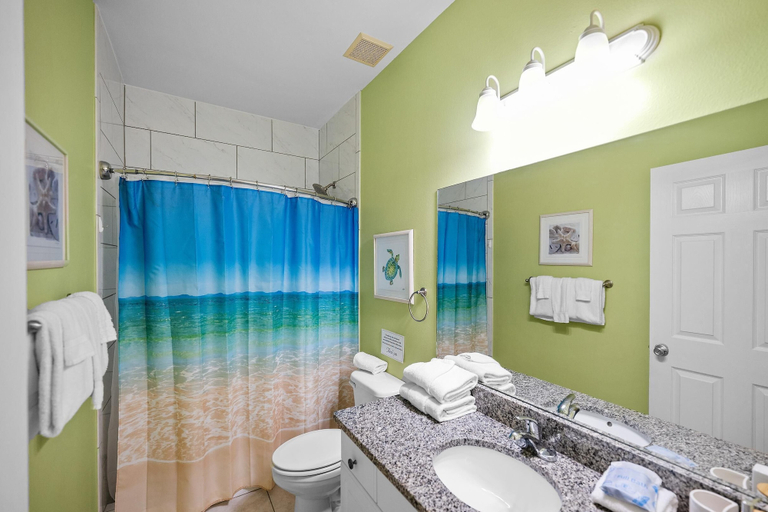 Bathroom 4, The Rookery 3504, Baldwin